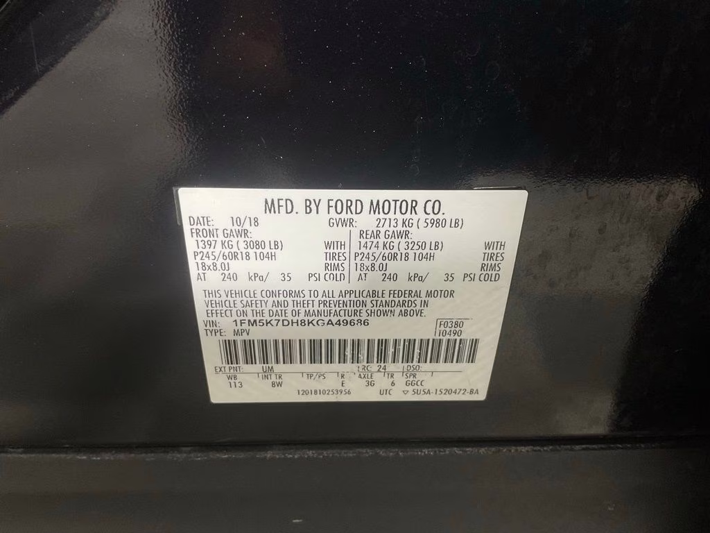 2019 Black Metallic Ford Explorer XLT FWD SUV