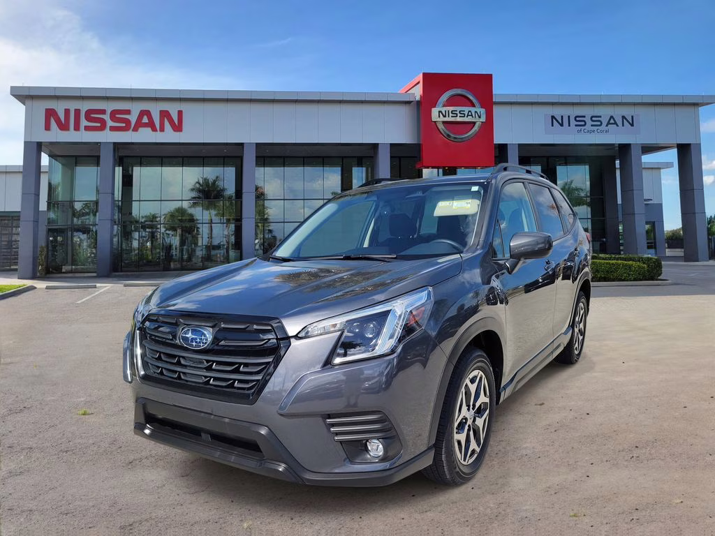 2024 Gray Metallic Subaru Forester Premium AWD SUV