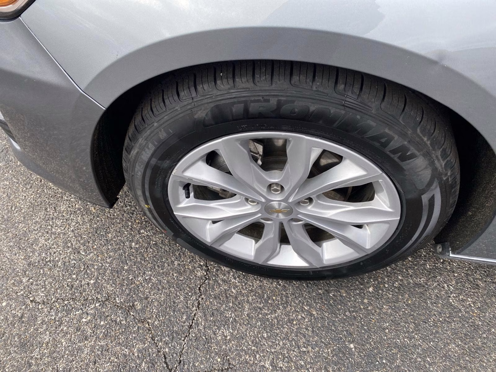 2024 Sterling Gray Metallic Chevrolet Malibu LT FWD Sedan