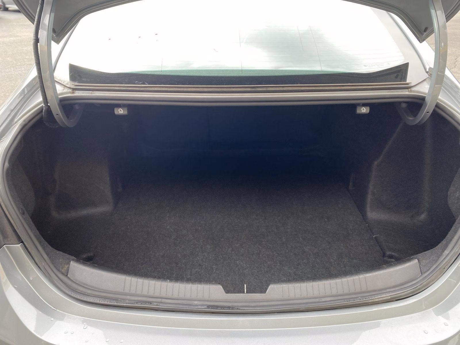 2024 Sterling Gray Metallic Chevrolet Malibu LT FWD Sedan