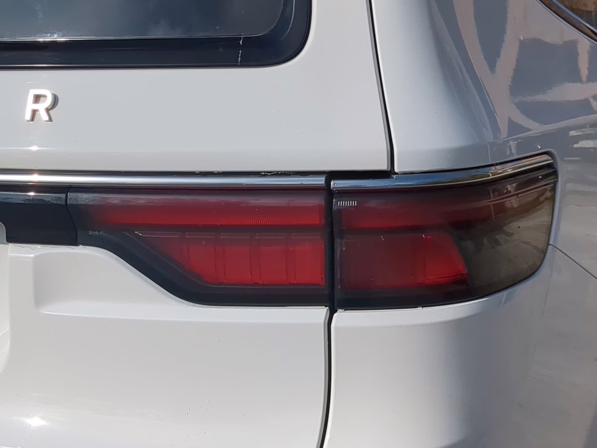 2023 Bright White Clearcoat Jeep Wagoneer L Series III 4X4 SUV