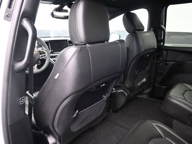2025 Bright White Clearcoat Chrysler Pacifica Select FWD Van