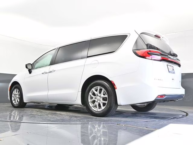 2025 Bright White Clearcoat Chrysler Pacifica Select FWD Van