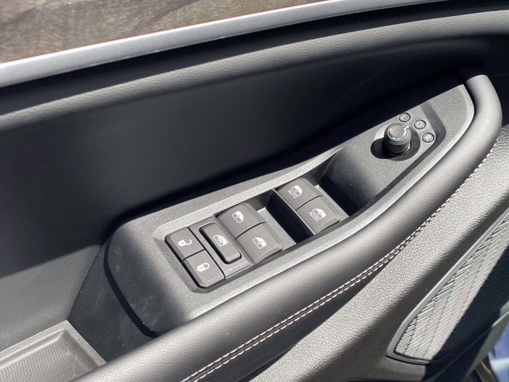 2026 Baltic Gray Metallic Clearcoat Jeep Grand Cherokee L Limited RWD SUV