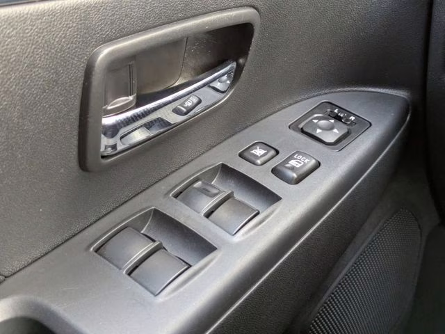 2025 Alloy Silver Metallic Mitsubishi Outlander Sport 2.0 ES 4X4 SUV