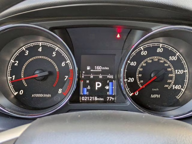 2025 Alloy Silver Metallic Mitsubishi Outlander Sport 2.0 ES 4X4 SUV