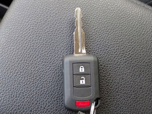 2025 Alloy Silver Metallic Mitsubishi Outlander Sport 2.0 ES 4X4 SUV