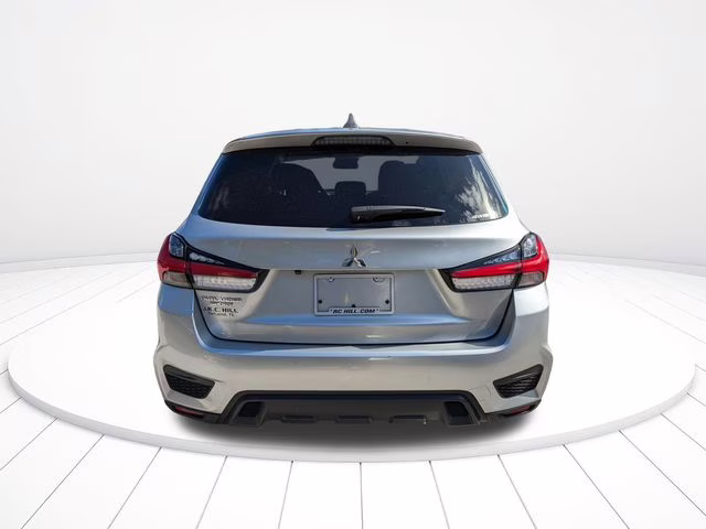 2025 Alloy Silver Metallic Mitsubishi Outlander Sport 2.0 ES 4X4 SUV