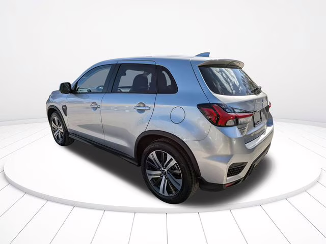2025 Alloy Silver Metallic Mitsubishi Outlander Sport 2.0 ES 4X4 SUV
