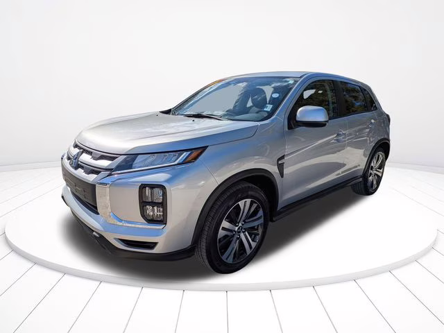 2025 Alloy Silver Metallic Mitsubishi Outlander Sport 2.0 ES 4X4 SUV
