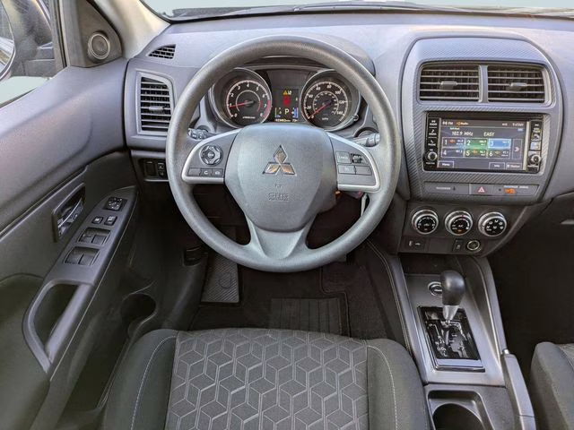2025 Black Mitsubishi Outlander Sport 2.0 ES 4X4 SUV