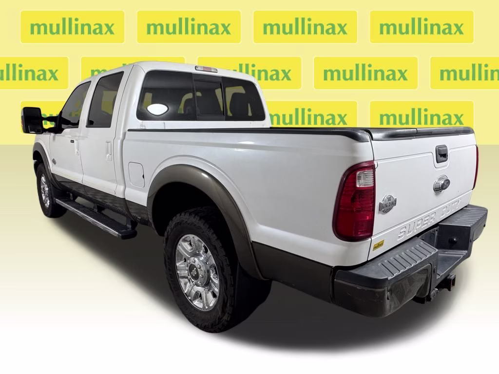 2015 White Platinum Metallic Tri-Coat Ford Super Duty F-250 SRW Lariat 4X4 Truck