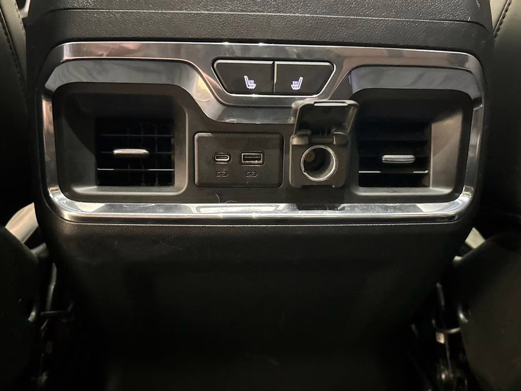 2019 Black Chevrolet Silverado 1500 High Country 4X4 Truck