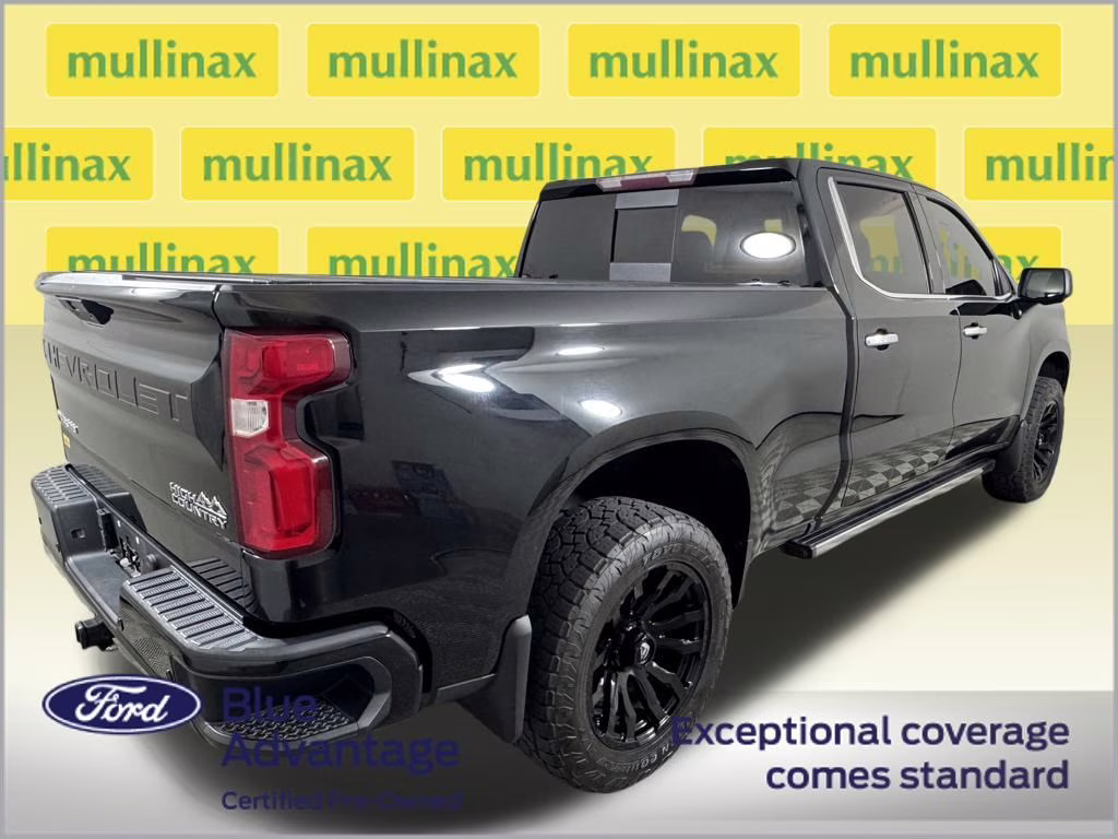 2019 Black Chevrolet Silverado 1500 High Country 4X4 Truck