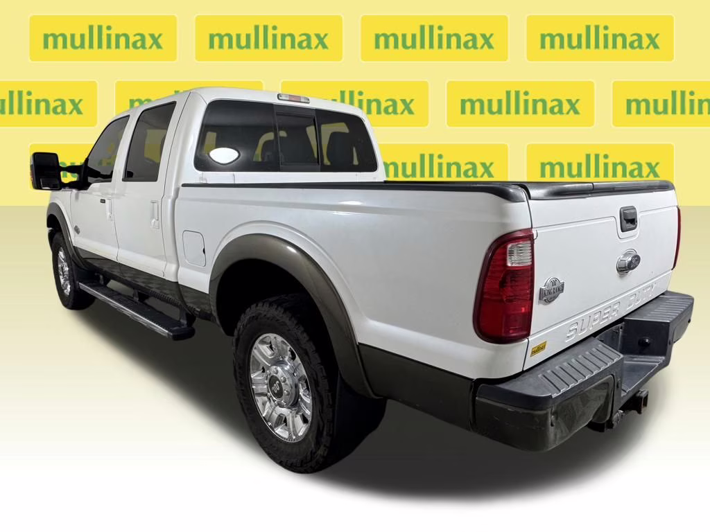 2015 White Platinum Metallic Tri-Coat Ford Super Duty F-250 SRW Lariat 4X4 Truck