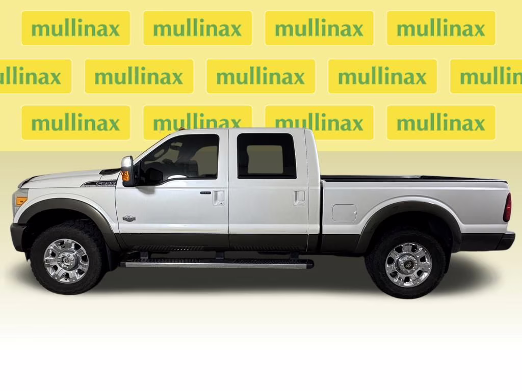 2015 White Platinum Metallic Tri-Coat Ford Super Duty F-250 SRW Lariat 4X4 Truck