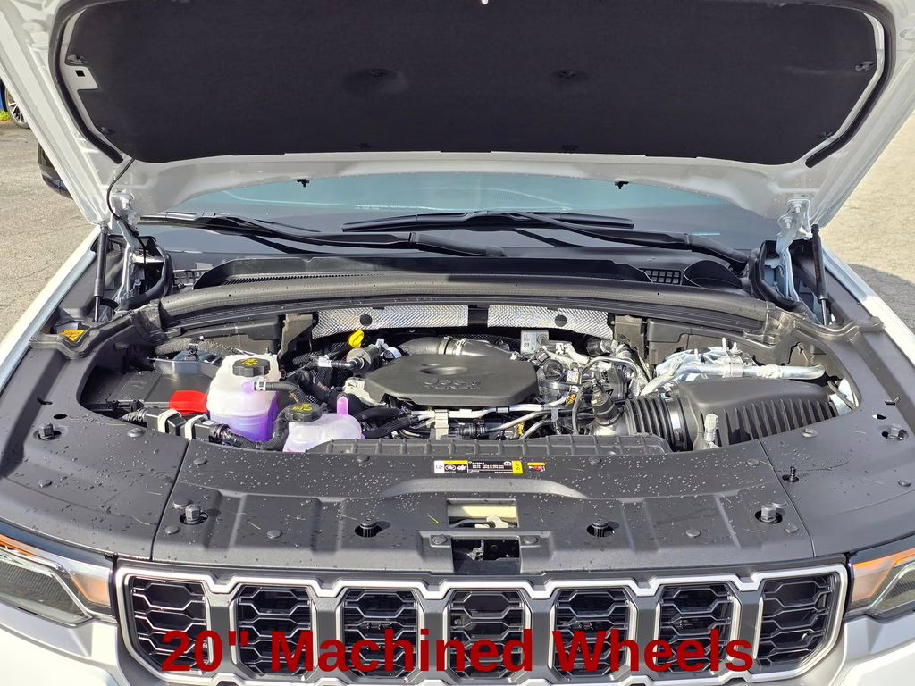 2026 Bright White Clearcoat Jeep Grand Cherokee Limited 4X4 SUV