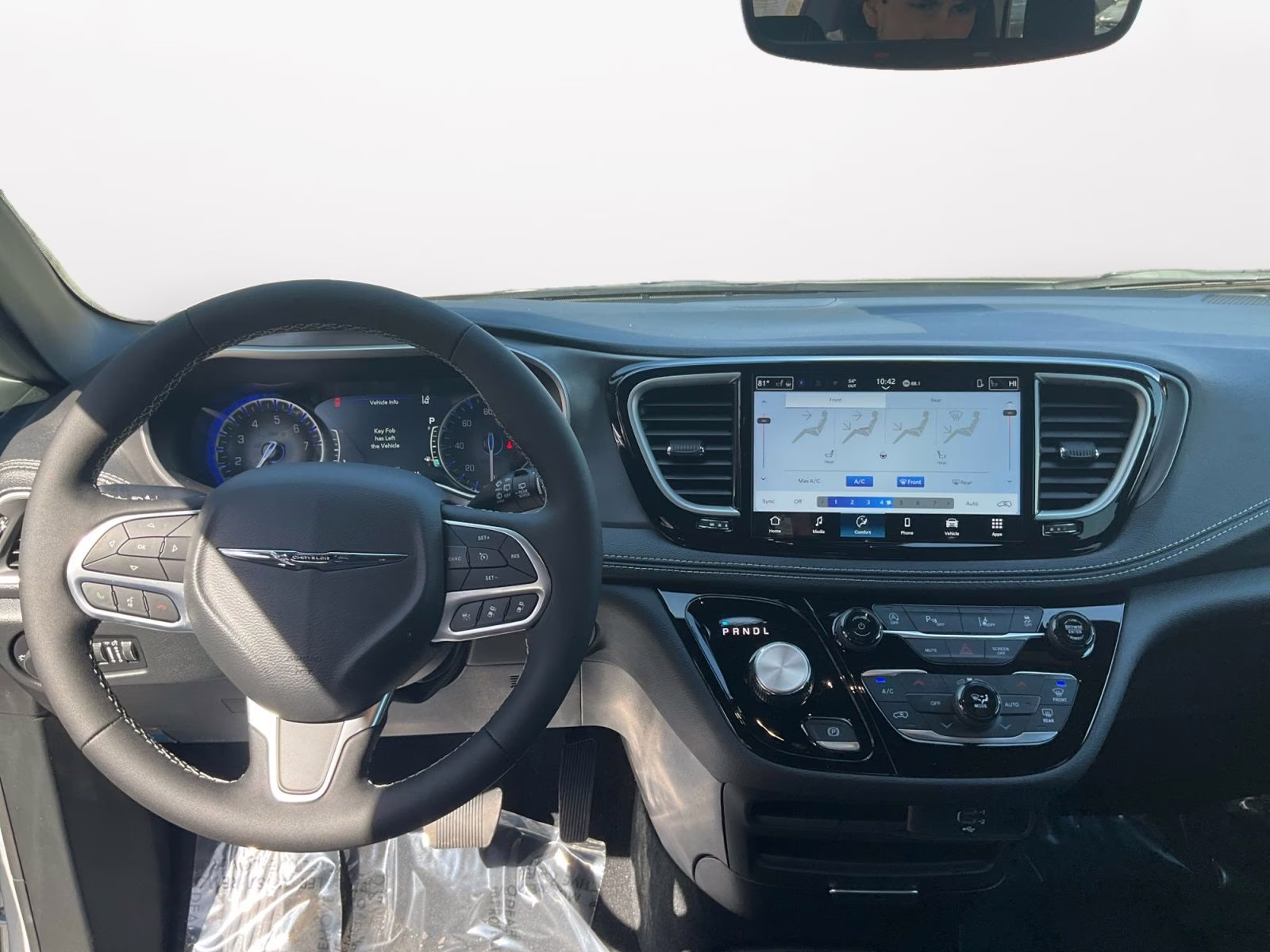 2026 Silver Mist Clearcoat Chrysler Pacifica Select FWD Van