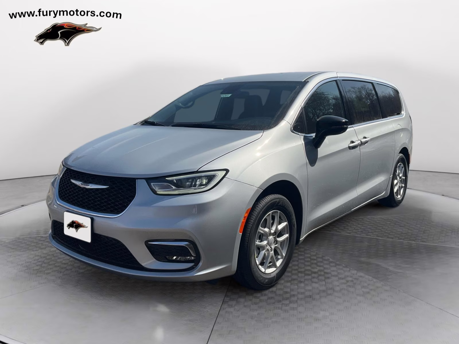 2026 Silver Mist Clearcoat Chrysler Pacifica Select FWD Van