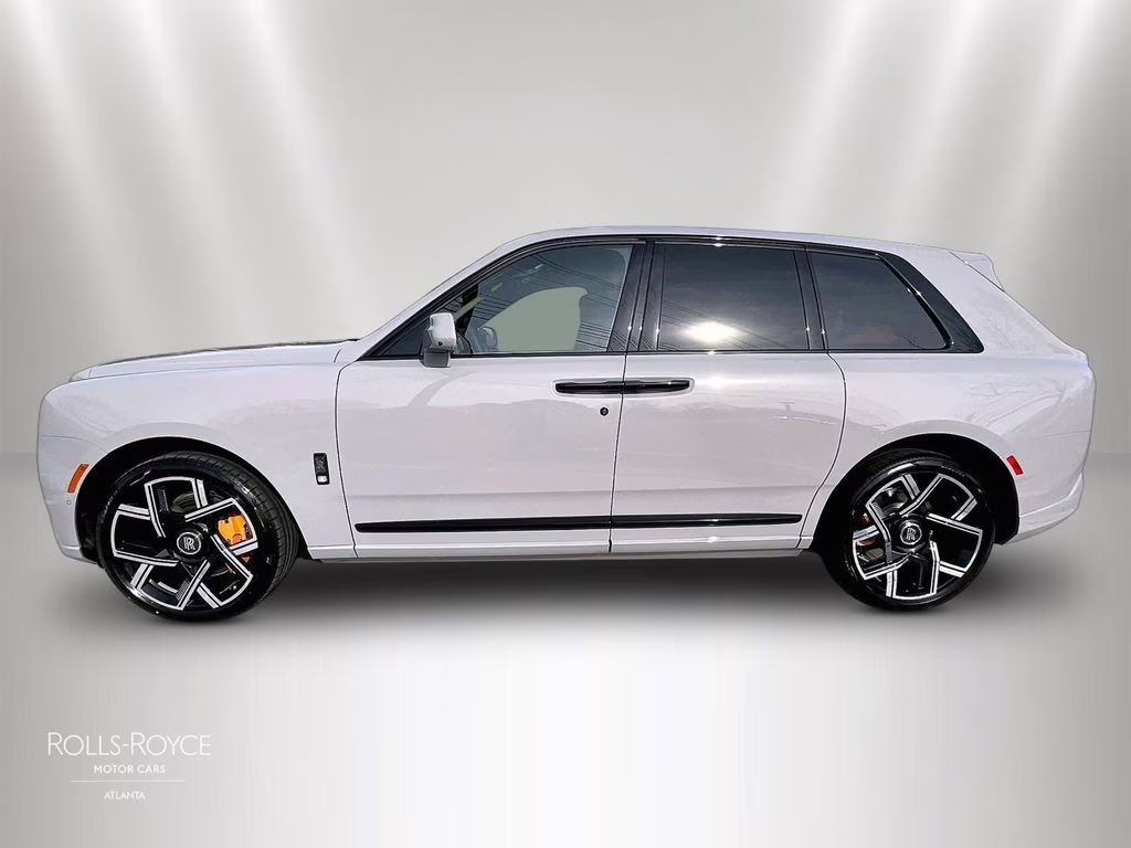 2026 Tempest Grey Rolls-Royce Black Badge Cullinan Black Badge AWD SUV