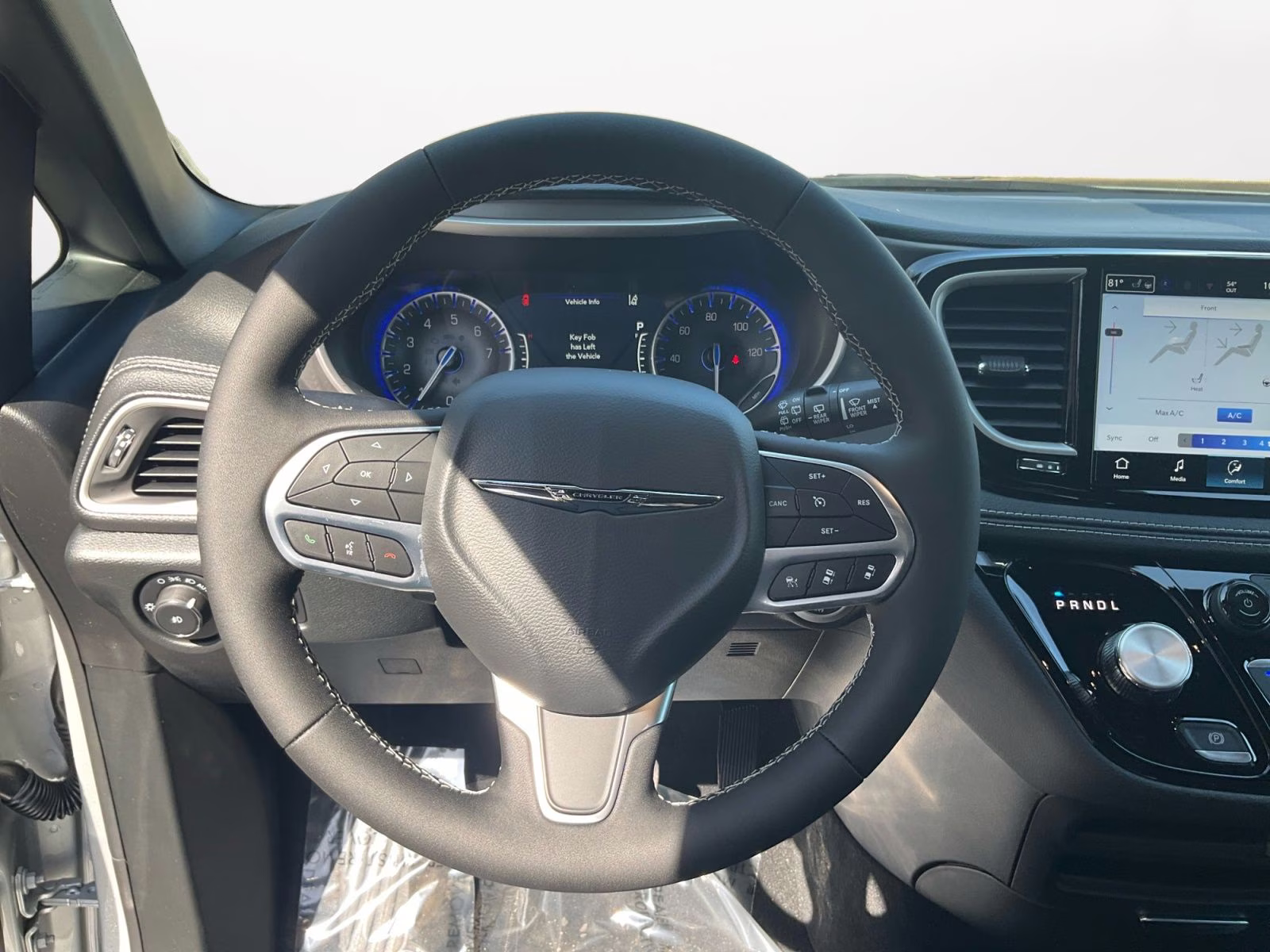 2026 Silver Mist Clearcoat Chrysler Pacifica Select FWD Van