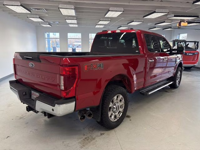 2022 Rapid Red Metallic Tinted Clearcoat Ford Super Duty F-250 SRW Lariat 4X4 Truck