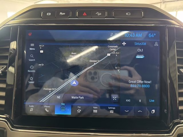 2022 Rapid Red Metallic Tinted Clearcoat Ford Super Duty F-250 SRW Lariat 4X4 Truck