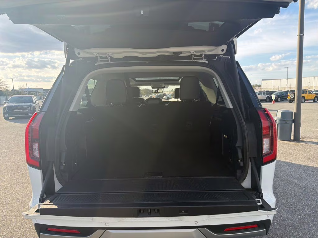 2025 Oxford White Ford Expedition Max Platinum 4X4 SUV