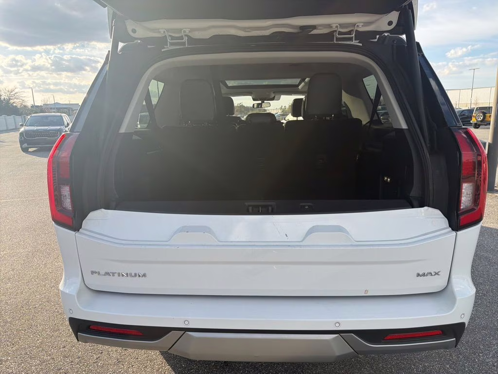 2025 Oxford White Ford Expedition Max Platinum 4X4 SUV