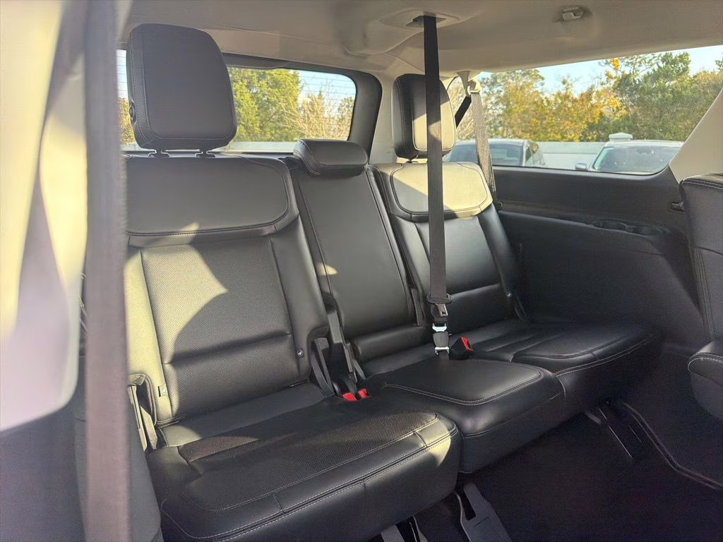 2025 Oxford White Ford Expedition Max Platinum 4X4 SUV