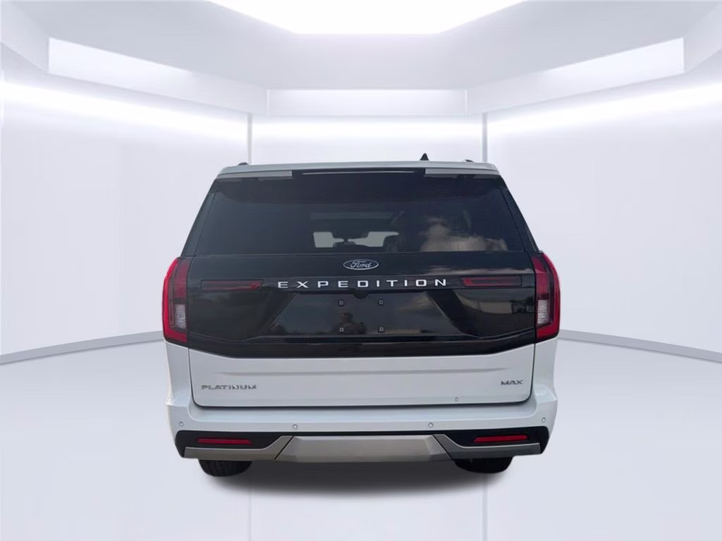 2025 Oxford White Ford Expedition Max Platinum 4X4 SUV
