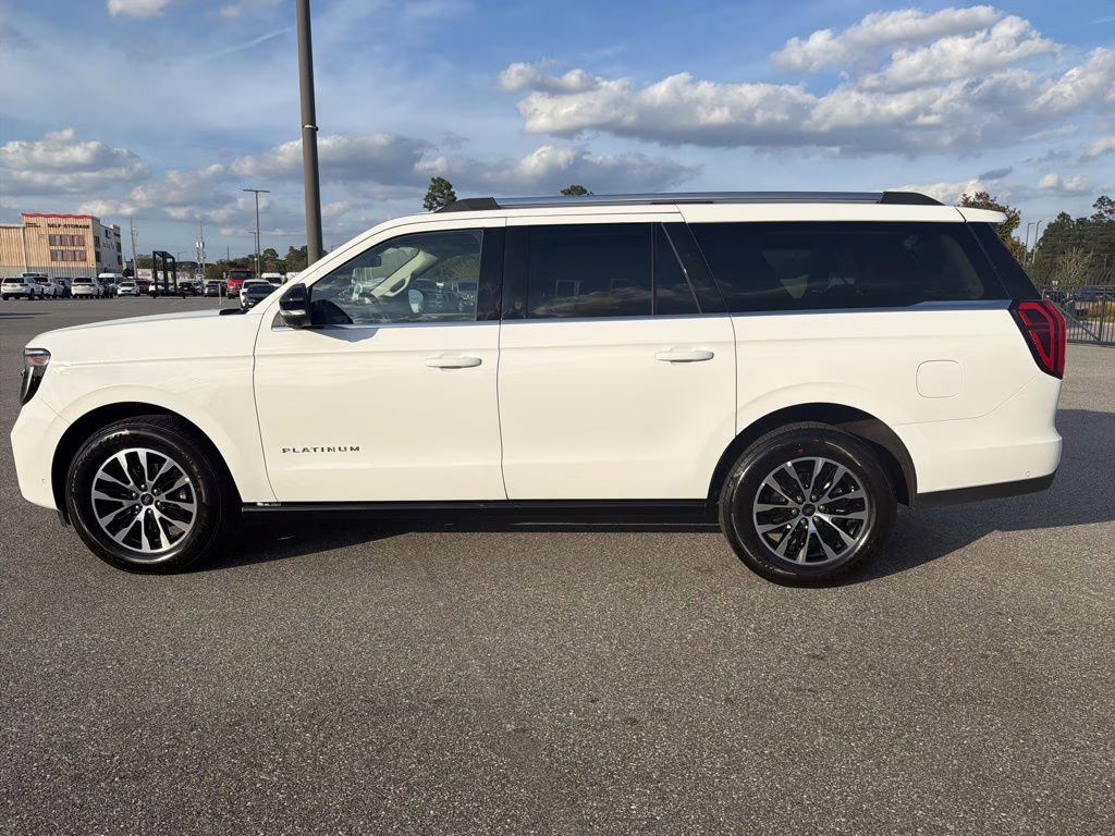 2025 Oxford White Ford Expedition Max Platinum 4X4 SUV