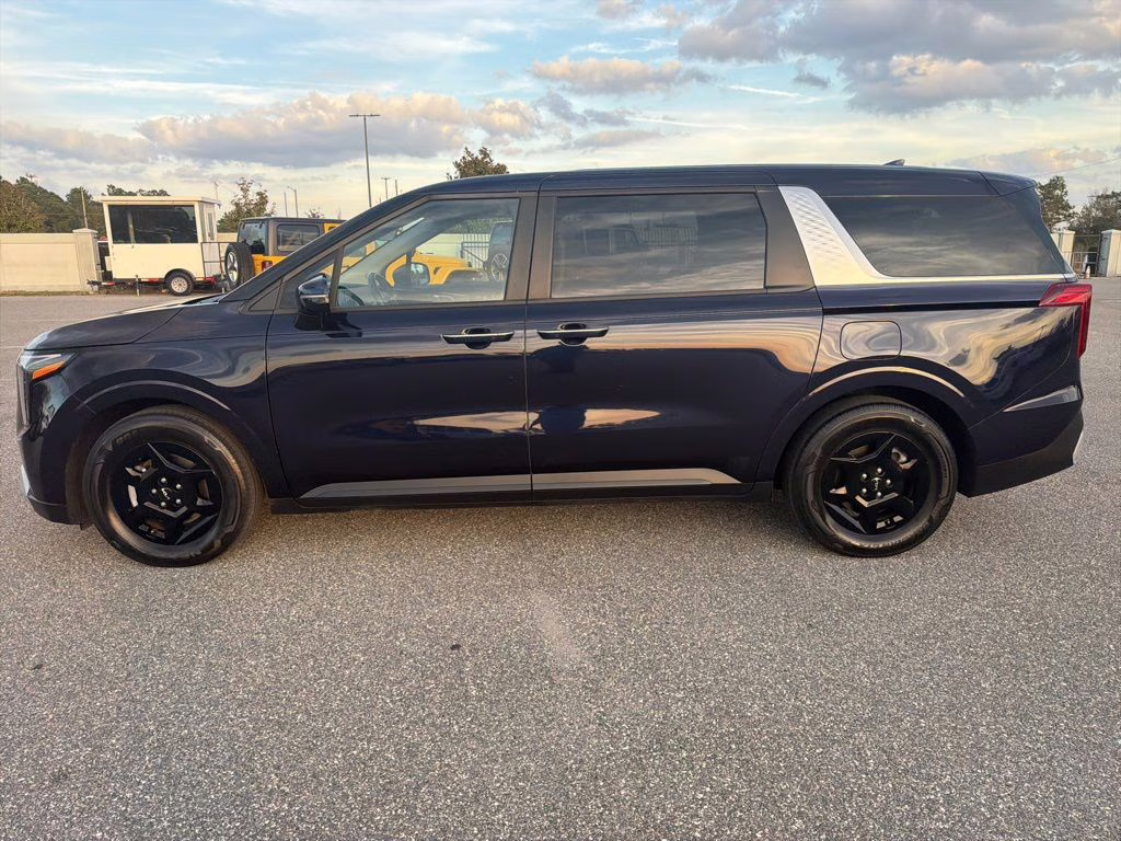 2025 Deep Chroma Blue Kia Carnival LXS FWD Van