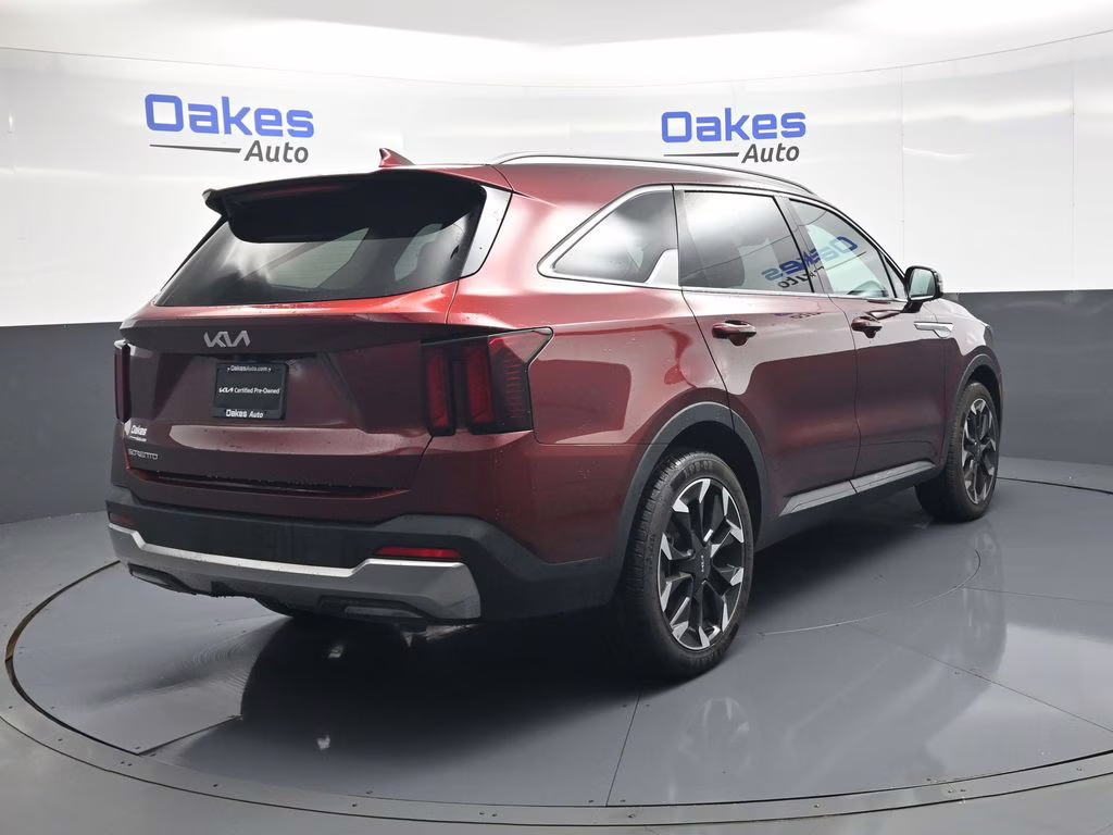 2025 Dawning Red Kia Sorento EX FWD SUV