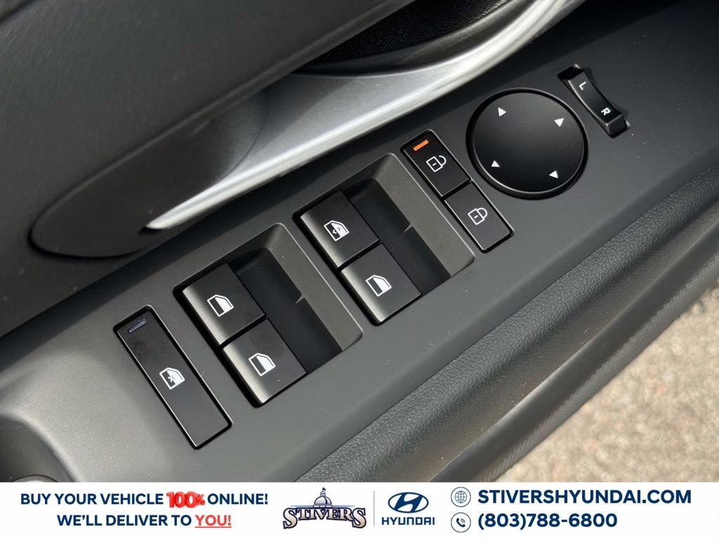 2026 White Pearl Hyundai Tucson SE FWD SUV