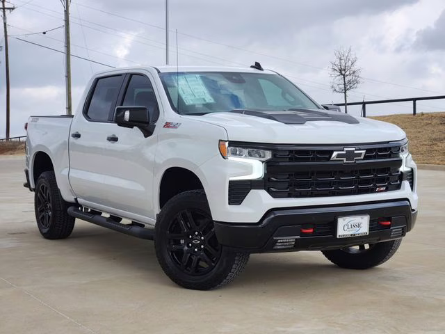 2026 Summit White Chevrolet Silverado 1500 LT Trail Boss 4X4 Truck