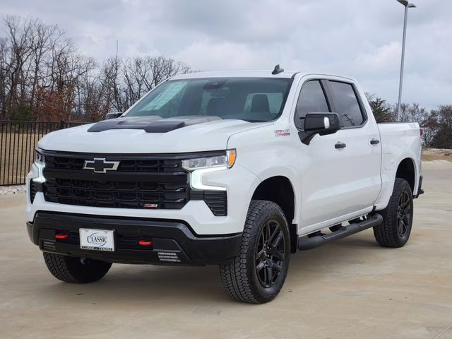 2026 Summit White Chevrolet Silverado 1500 LT Trail Boss 4X4 Truck