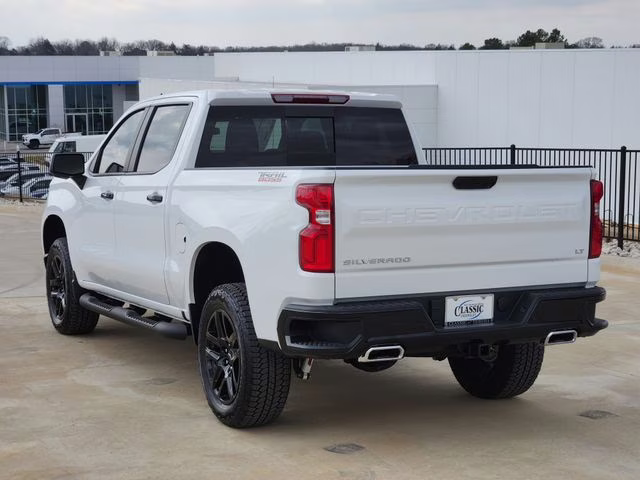 2026 Summit White Chevrolet Silverado 1500 LT Trail Boss 4X4 Truck
