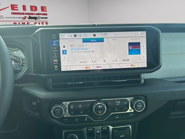 2026 Black Clearcoat Jeep Gladiator Sport S 4X4 Truck