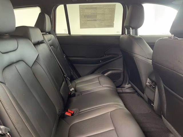 2026 Diamond Black Crystal Pearlcoat Jeep Cherokee Limited 4X4 SUV