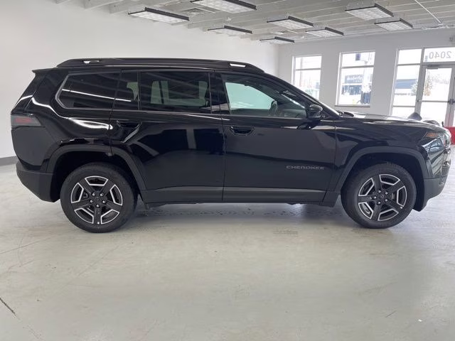 2026 Diamond Black Crystal Pearlcoat Jeep Cherokee Limited 4X4 SUV