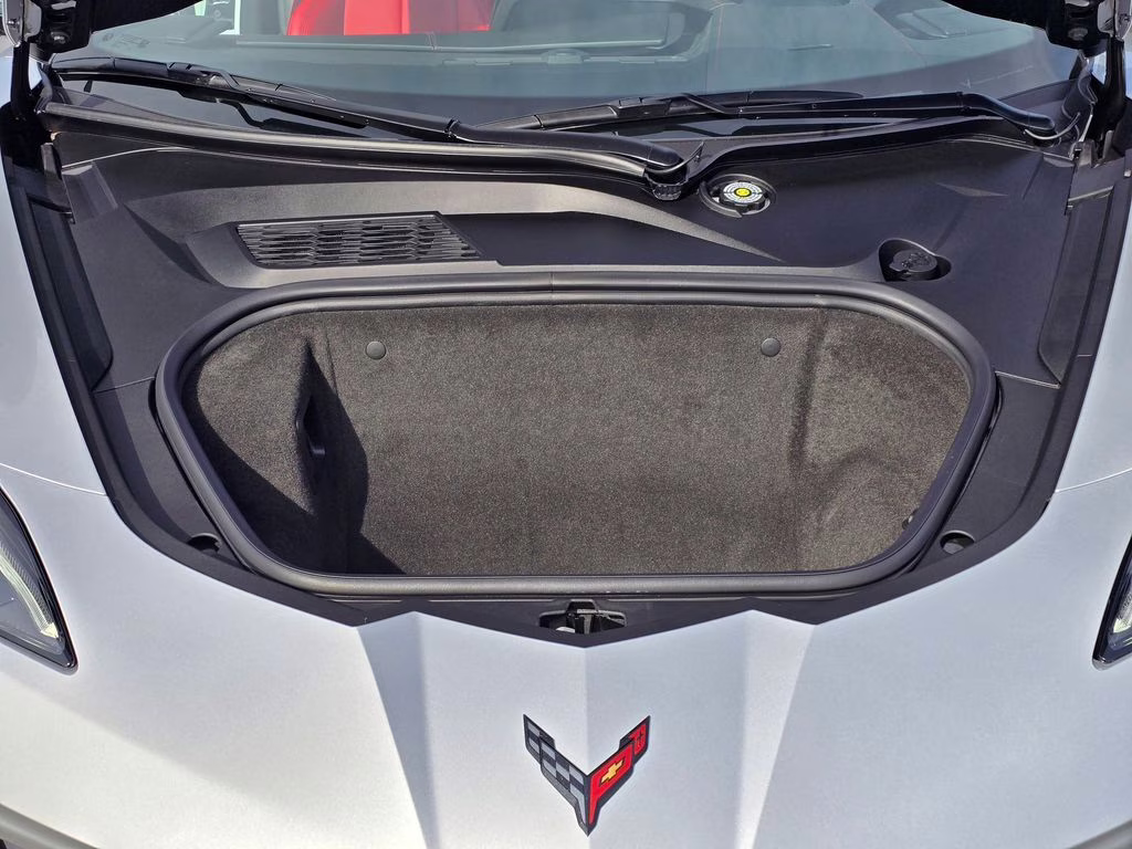 2026 Blade Silver Metallic Chevrolet Corvette Stingray RWD Coupe