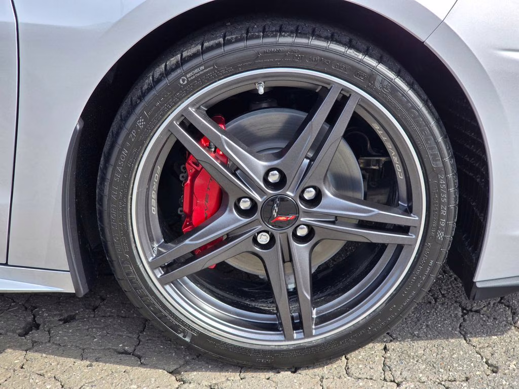 2026 Blade Silver Metallic Chevrolet Corvette Stingray RWD Coupe