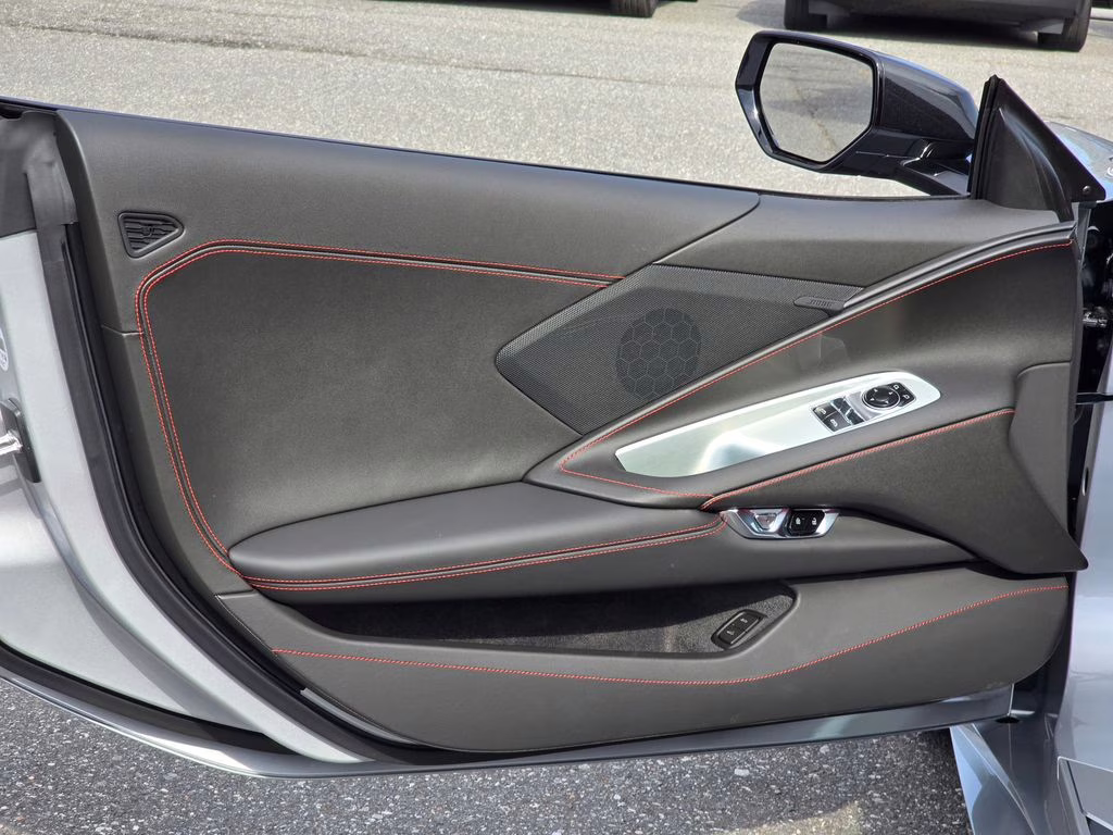 2026 Blade Silver Metallic Chevrolet Corvette Stingray RWD Coupe