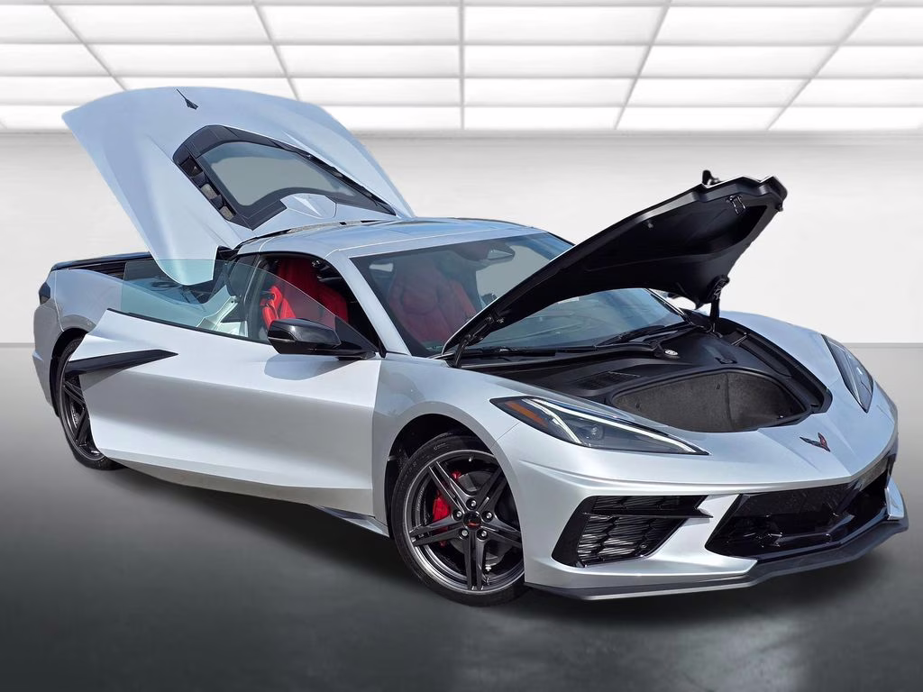 2026 Blade Silver Metallic Chevrolet Corvette Stingray RWD Coupe