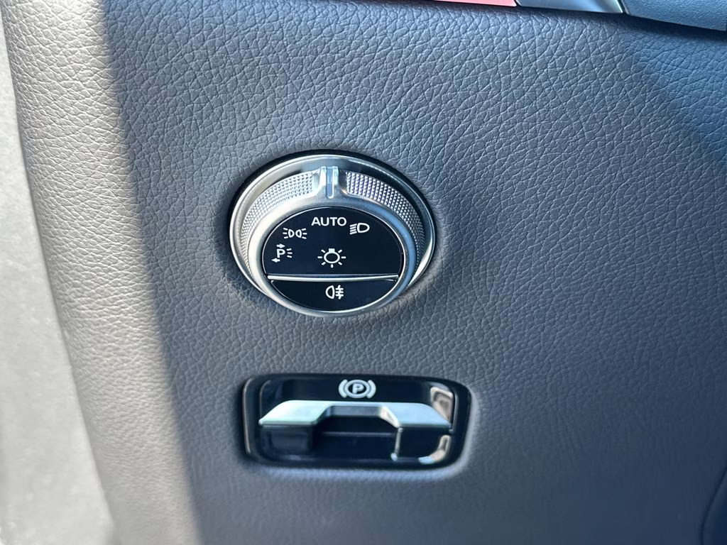 2025 Obsidian Black Metallic Mercedes-Benz GLC GLC 43 AMG AWD SUV