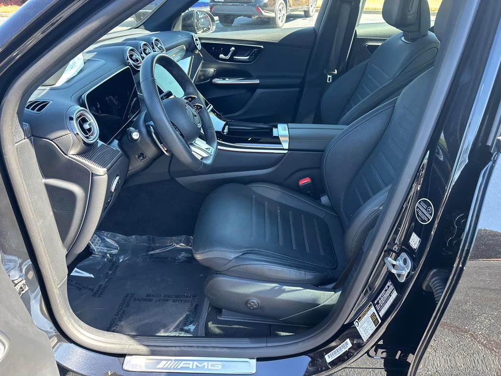 2025 Obsidian Black Metallic Mercedes-Benz GLC GLC 43 AMG AWD SUV