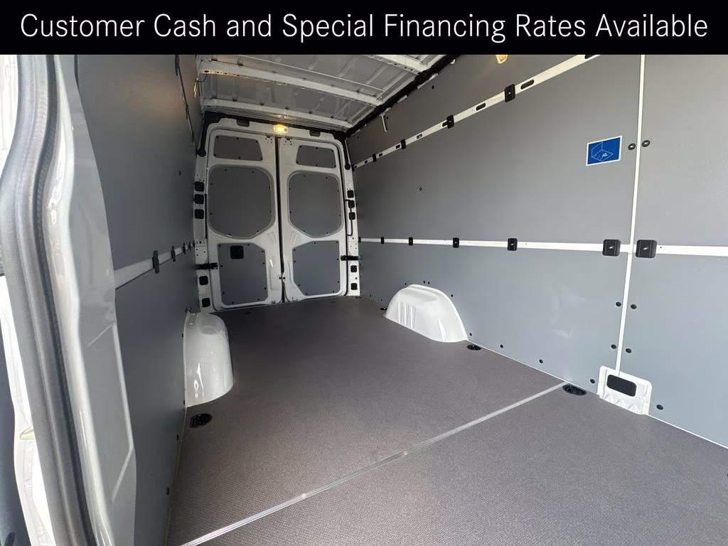 2026 Arctic Mercedes-Benz Sprinter 2500 Cargo 170 WB RWD Van