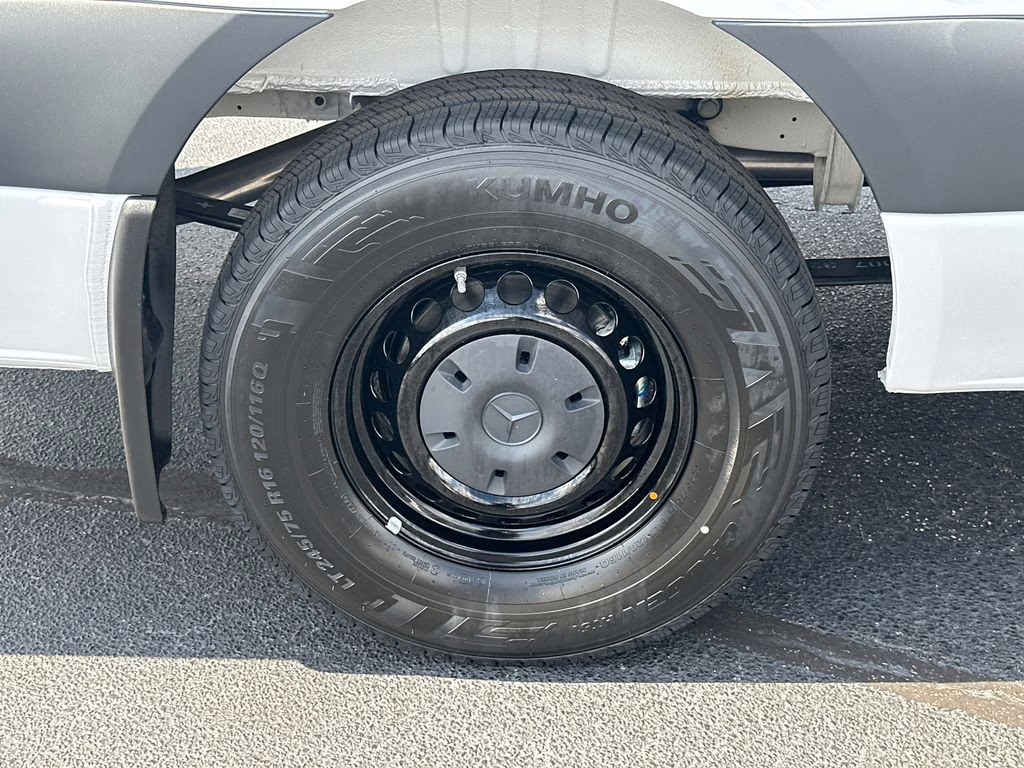 2026 Arctic Mercedes-Benz Sprinter 2500 Cargo 170 WB RWD Van