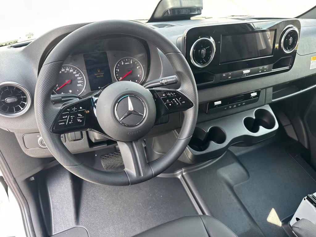 2026 Arctic Mercedes-Benz Sprinter 2500 Cargo 170 WB RWD Van